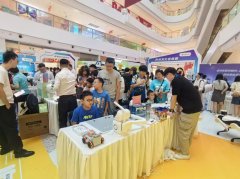 夜间舱则环绕进修场景